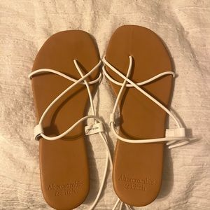 ABERCROMBIE LACE UP SANDALS